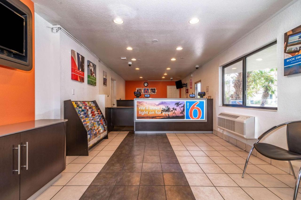 Motel 6-Palm Springs, Ca - East - Palm Canyon Exterior photo