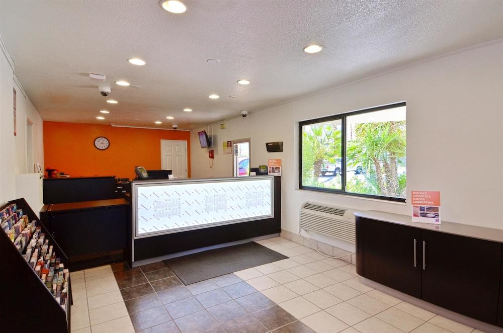 Motel 6-Palm Springs, Ca - East - Palm Canyon Exterior photo