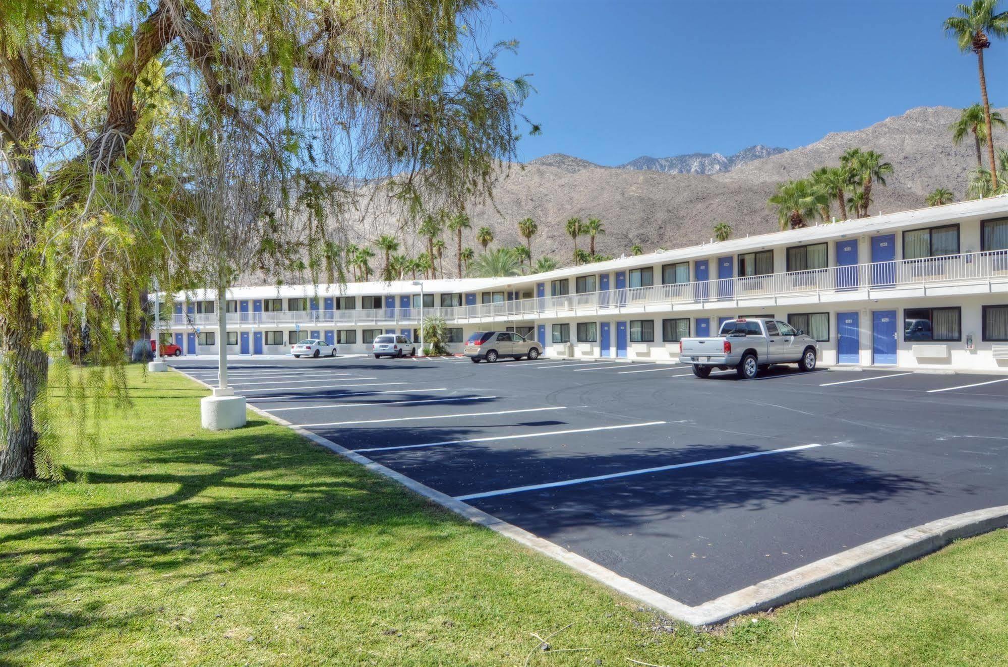 Motel 6-Palm Springs, Ca - East - Palm Canyon Exterior photo
